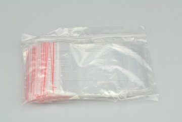 Practical zip-sealable bags WIKY 100 pcs (7x10cm)